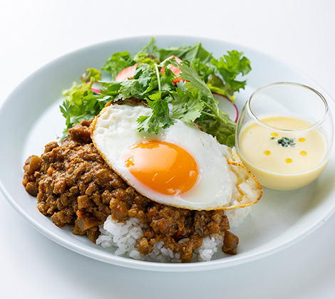 伊豆味噌香る和風キーマカレー