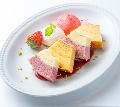 いちごのバウムプレート いちご×たまご